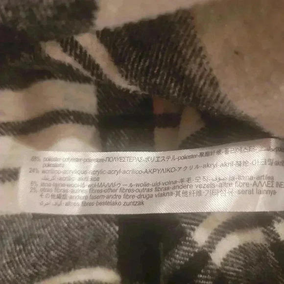 ZARA Oversized Shaket Overshirt Checkered Plaid Black and White M Pockets Collar - Picture 8 of 10